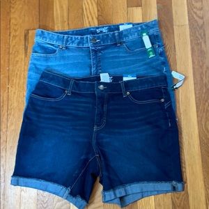 Lot of 2 Dark Denim Terra & Sky Bermuda Shorts 14w